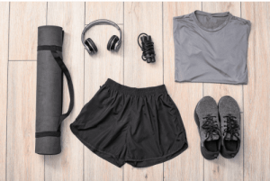 Welcher Sneaker passt zu welchem Anlass? Welche Sportkleidung fürs Gym oder Outdoor-Training? Hier findest du praktische Tipps für Style & Komfort.